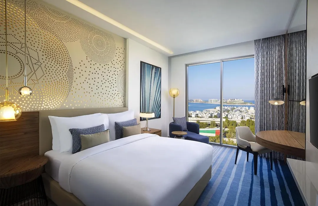 Tumbi Hotel Dubai The Palm,Tapestry Collection Hilton-1