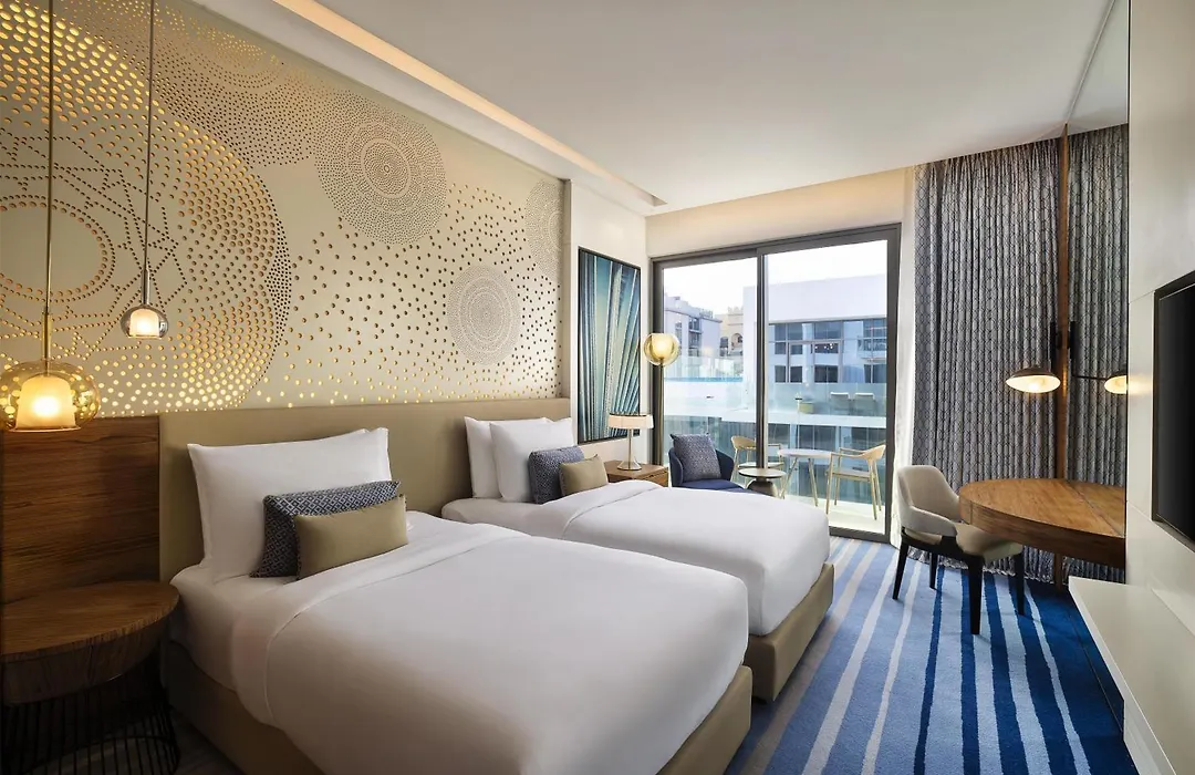 Tumbi Hotel Dubai The Palm,Tapestry Collection Hilton-1
