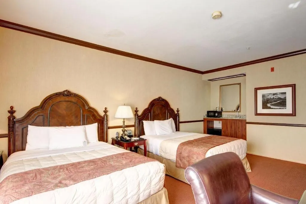 Folk Inn Ontario Airport-1
