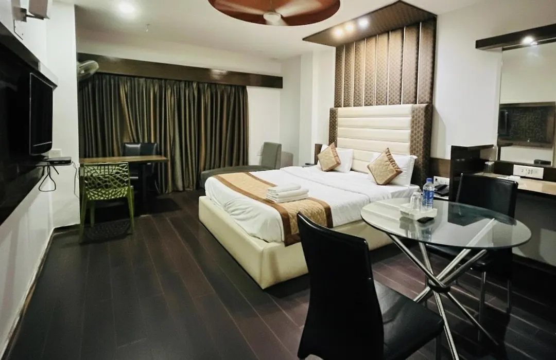 Hotel Kadamb Inn-1