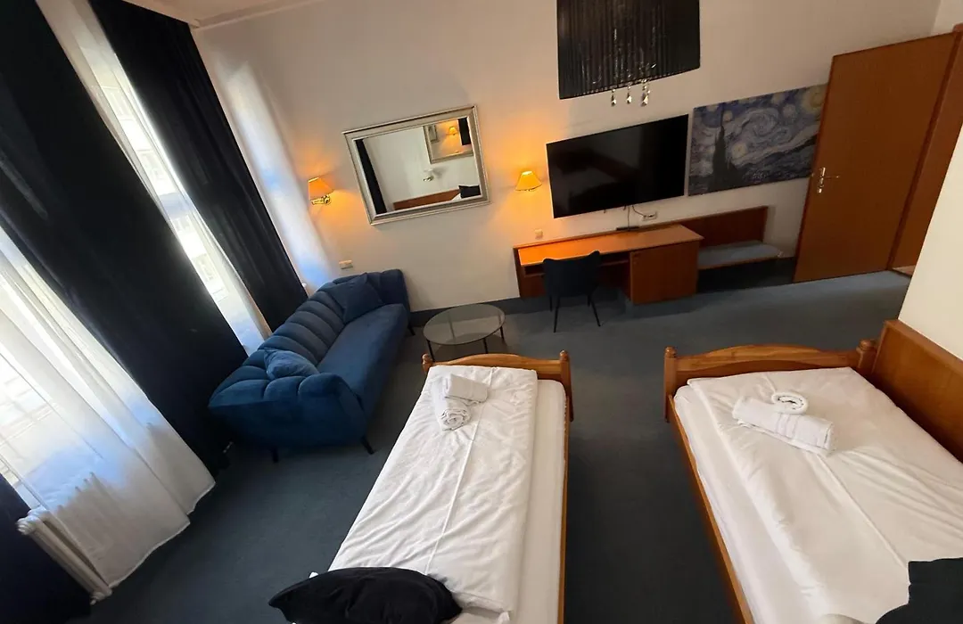 Luitpold Hotel-1