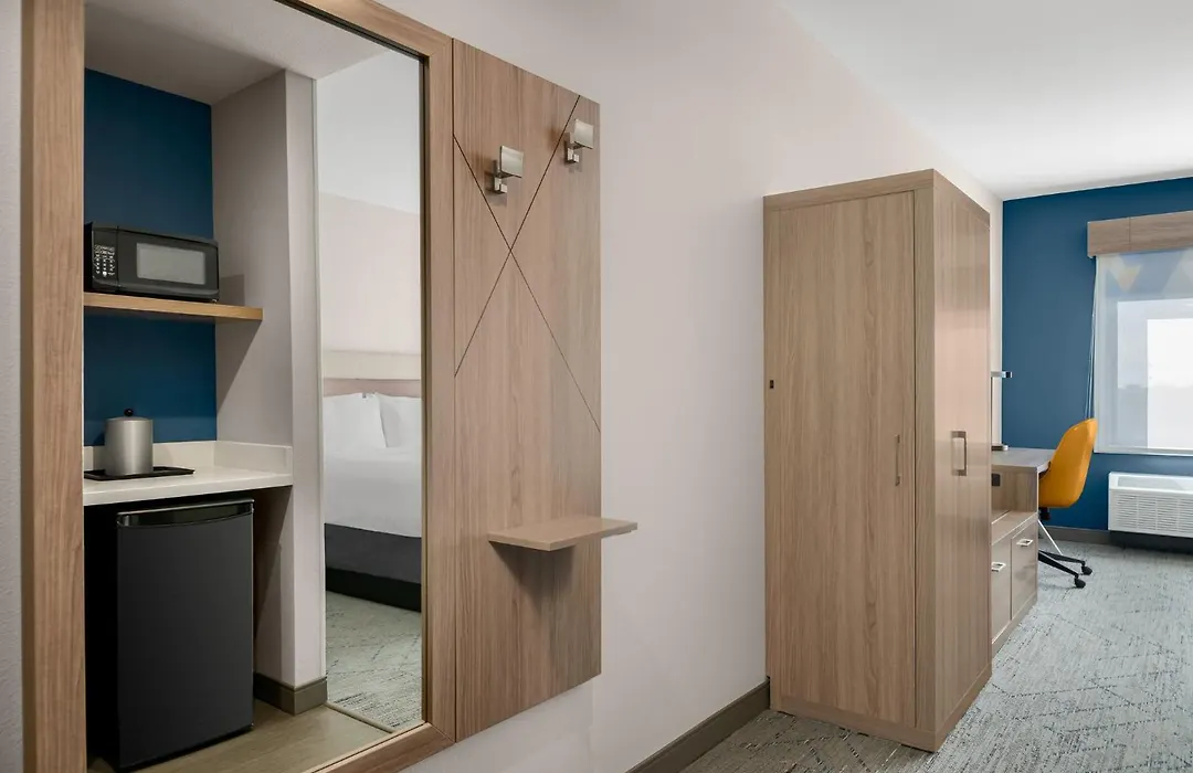 Holiday Inn Express & Suites Dfw Airport Southwest - Euless By Ihg-1