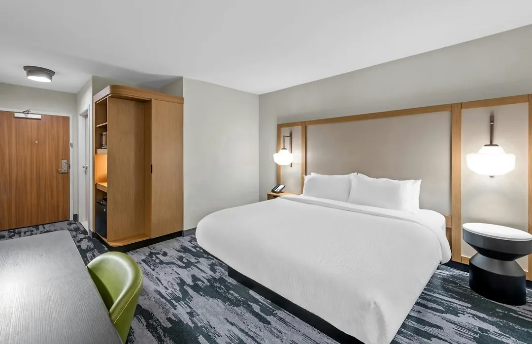 Fairfield By Marriott Inn & Suites Emporia-1
