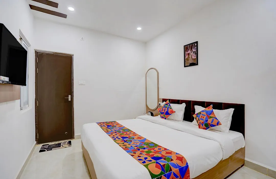 Fabhotel Swastik Villa-1