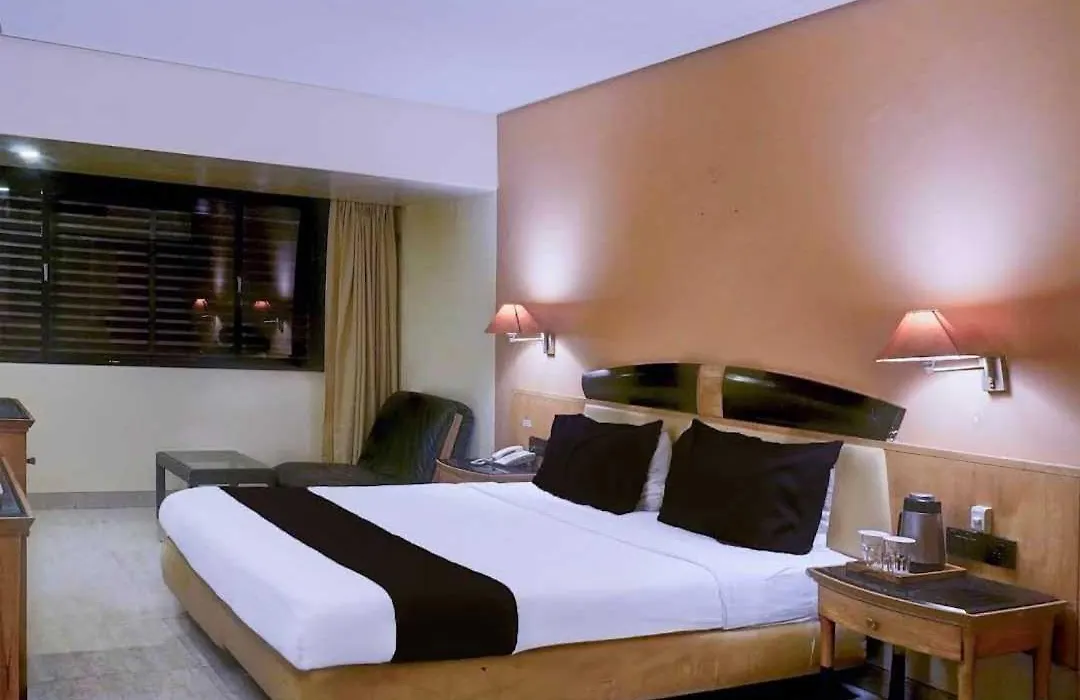 Townhouse Oak Baramati Industrial Estate Formerly Hotel Surya-1