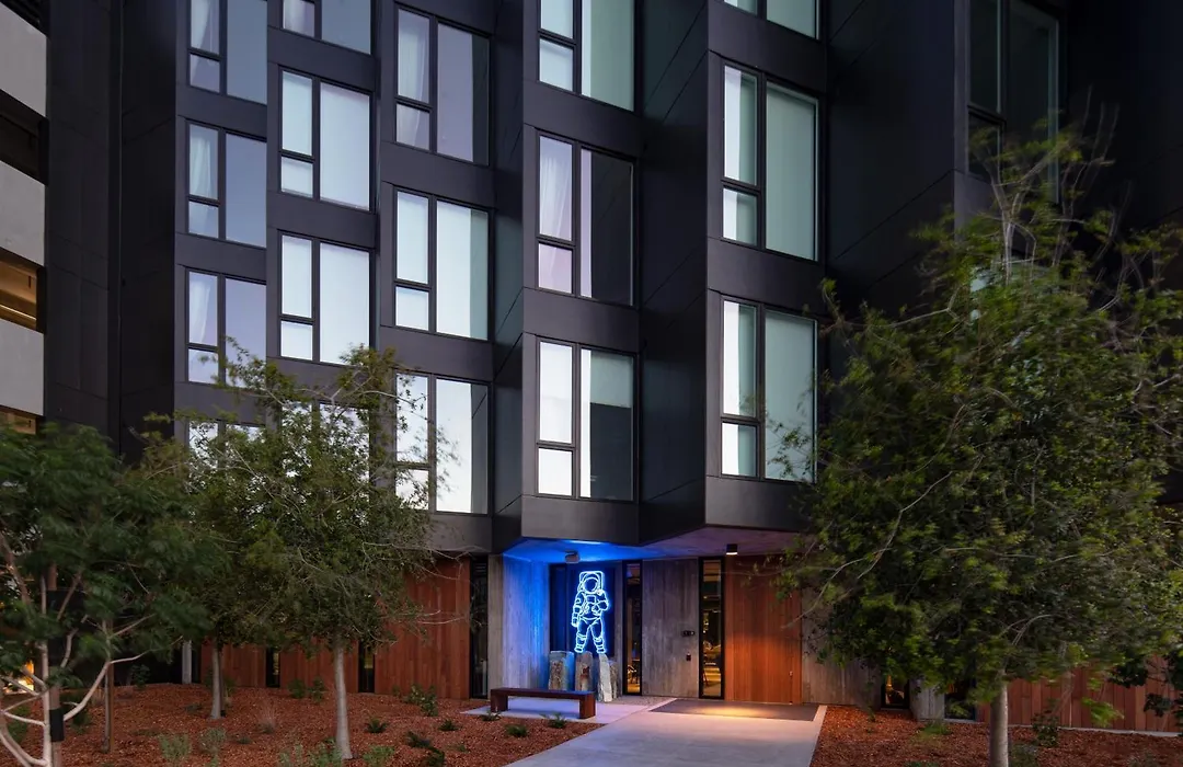 Bay View Suites-1