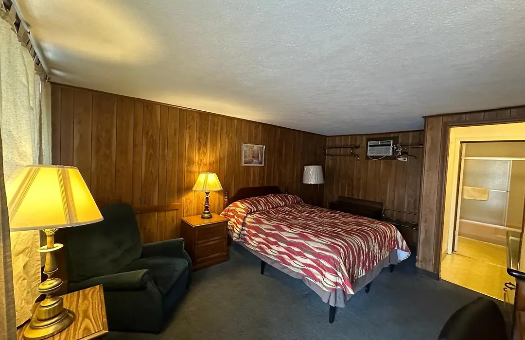 Country Inn Motel & Rv Park-1