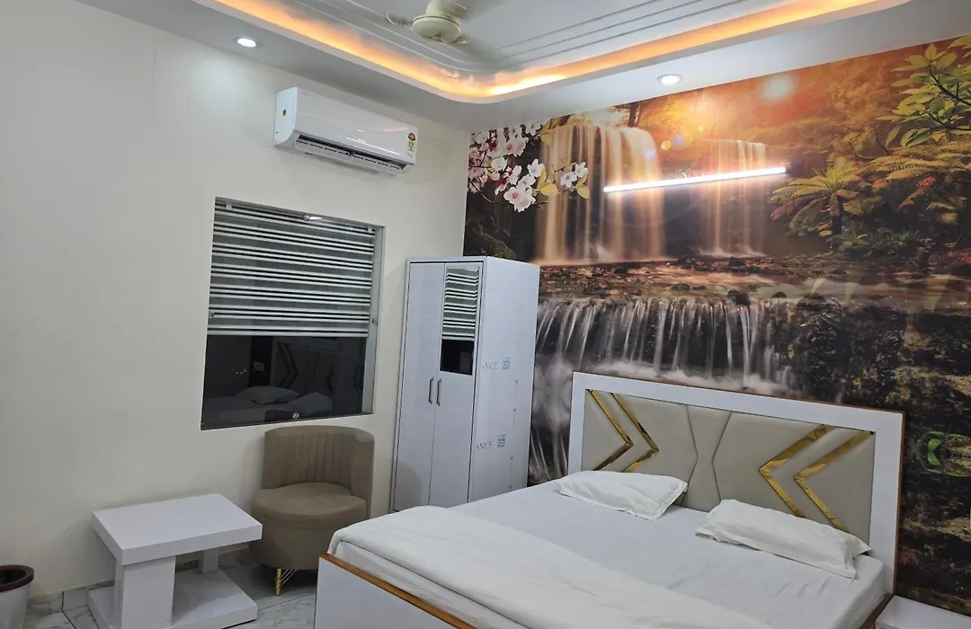 Hotel R3 Inn-1