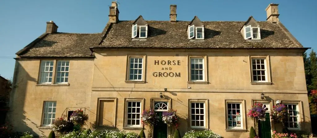 The Horse And Groom-1