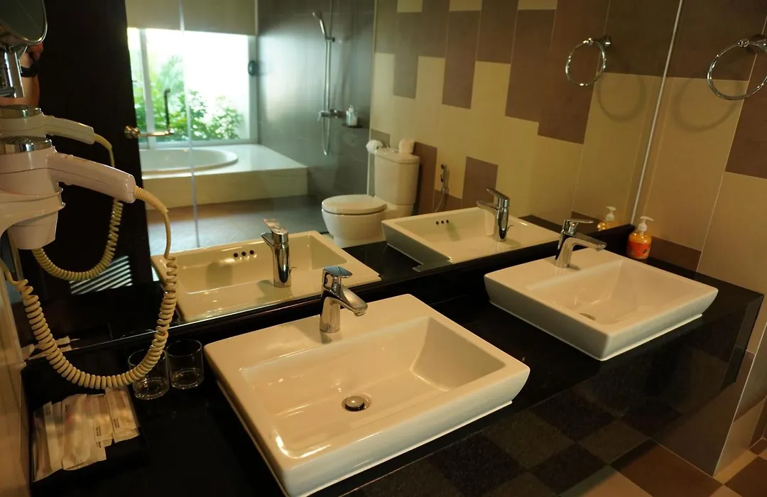 4Br Private Pool Villa - 1 Min To Beach - Premier Village Da Nang-1
