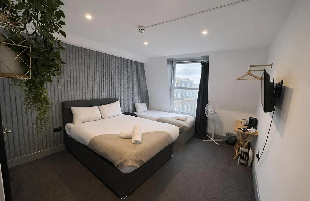 Amsterdam Hotel-1