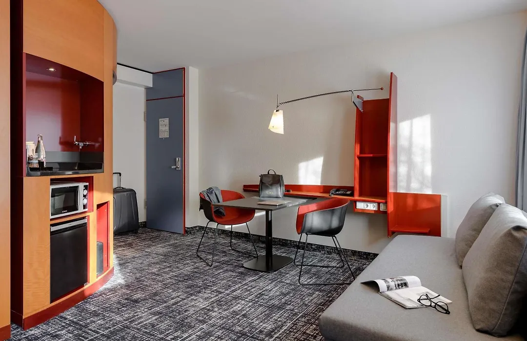 Novotel Suites Muenchen Parkstadt Schwabing-1
