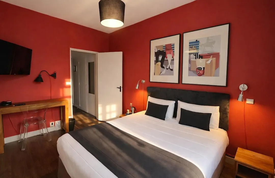 Urban Style Hotel Des Cedres-1