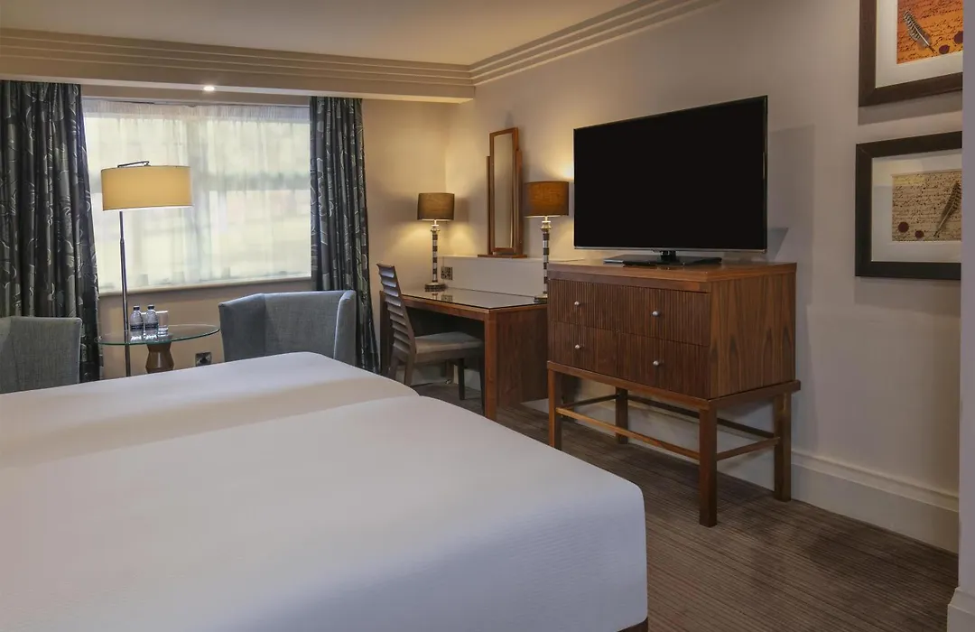 Doubletree By Hilton Stratford-Upon-Avon, United Kingdom-1