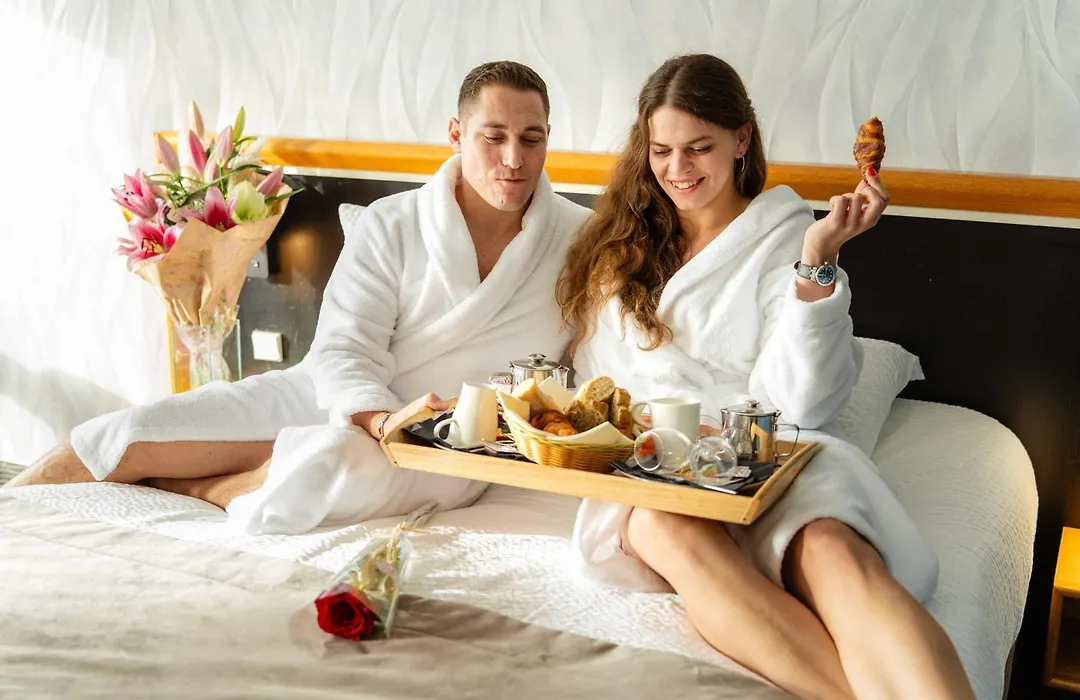 Domaine de la Foret d’Orient – Natur’Hotel Golf&Spa-1