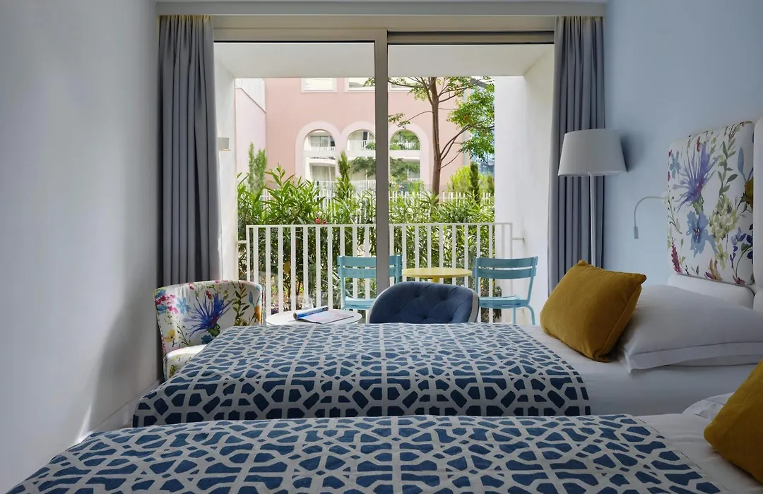 Amadria Park Family Hotel Jakov-1