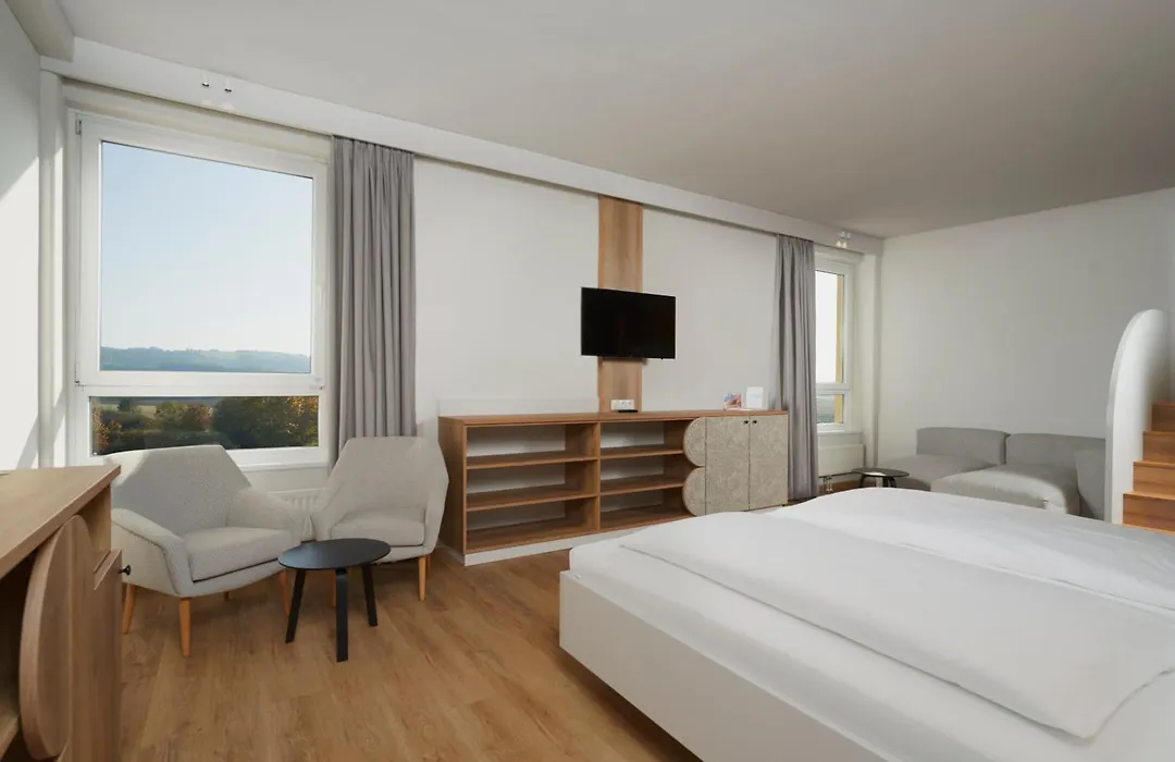 H2O Hotel-1