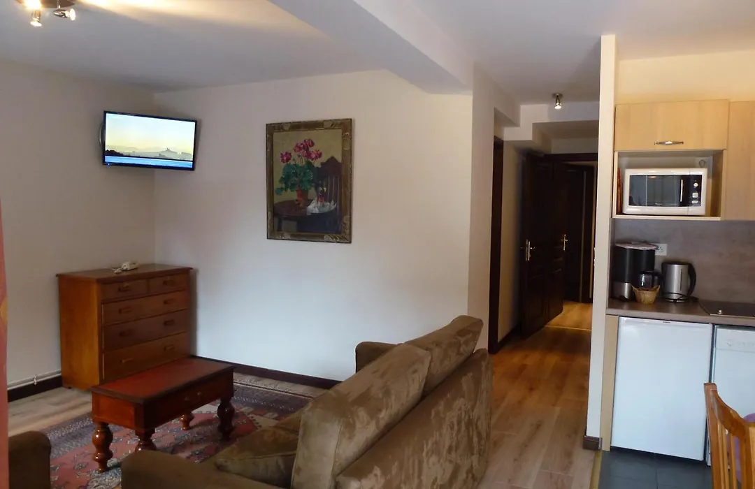 La Cour du Bailli Suites&Spa-1