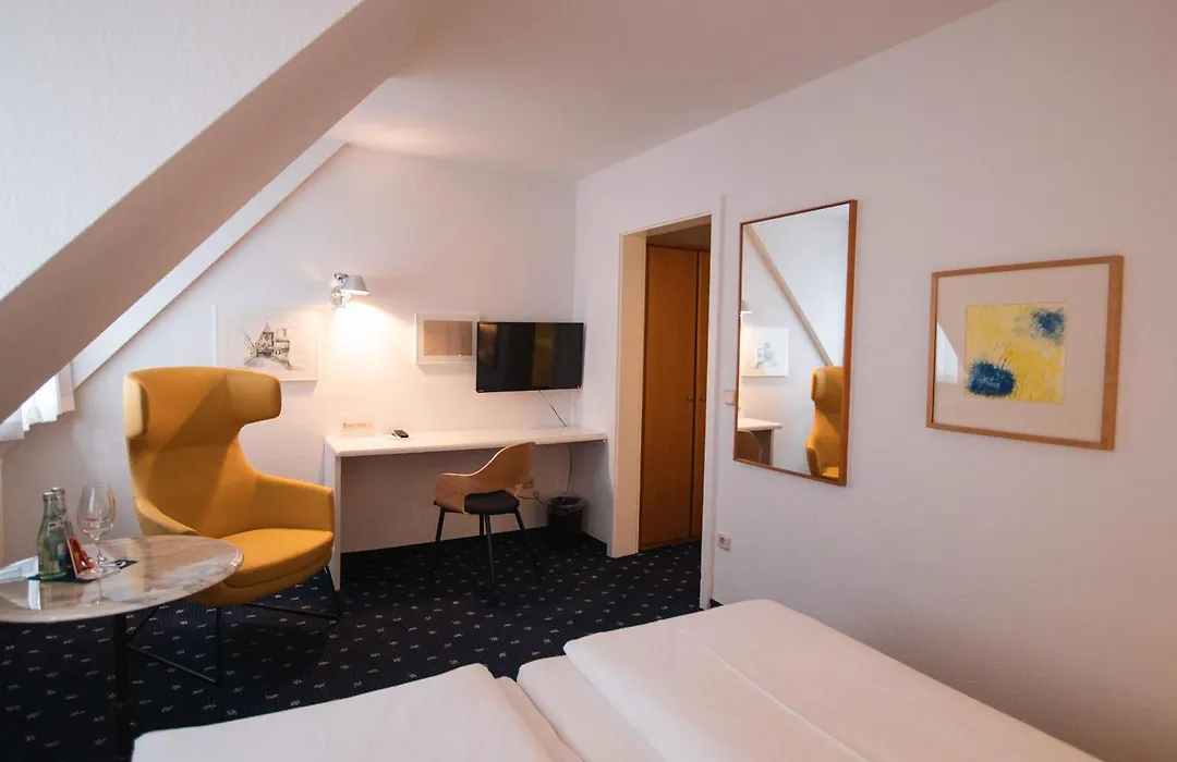 Hotel am Main-1