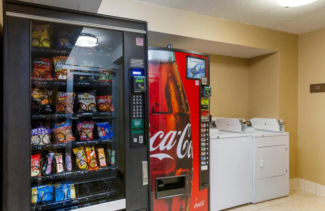 Comfort Inn & Suites Presidential-1