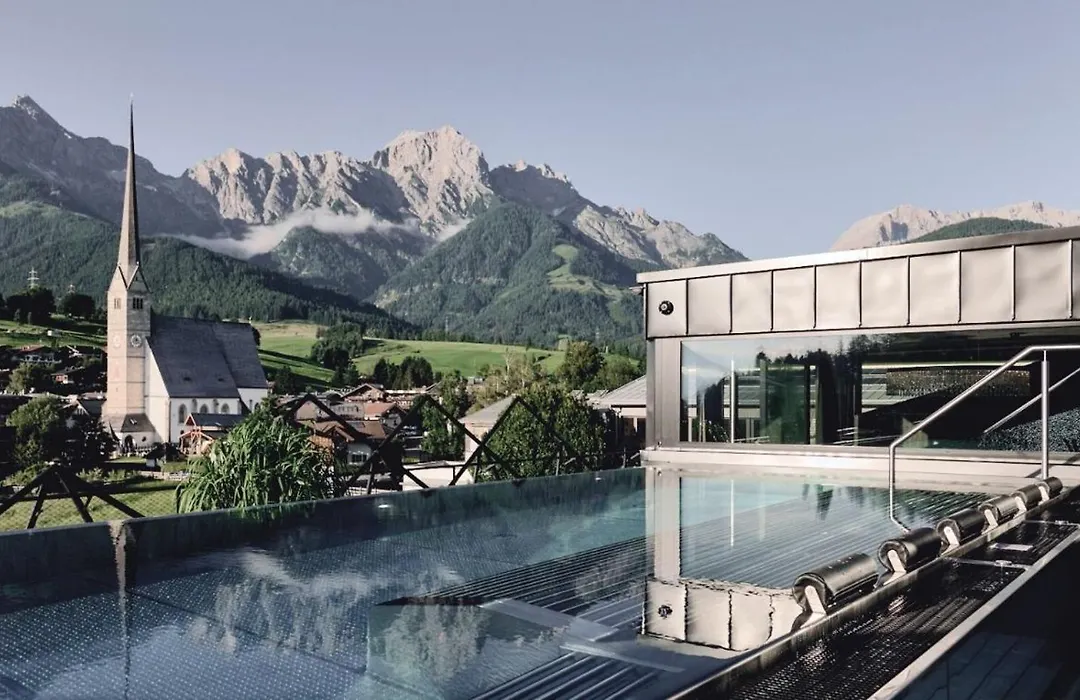 Die Hochkoenigin - Mountain Resort-1