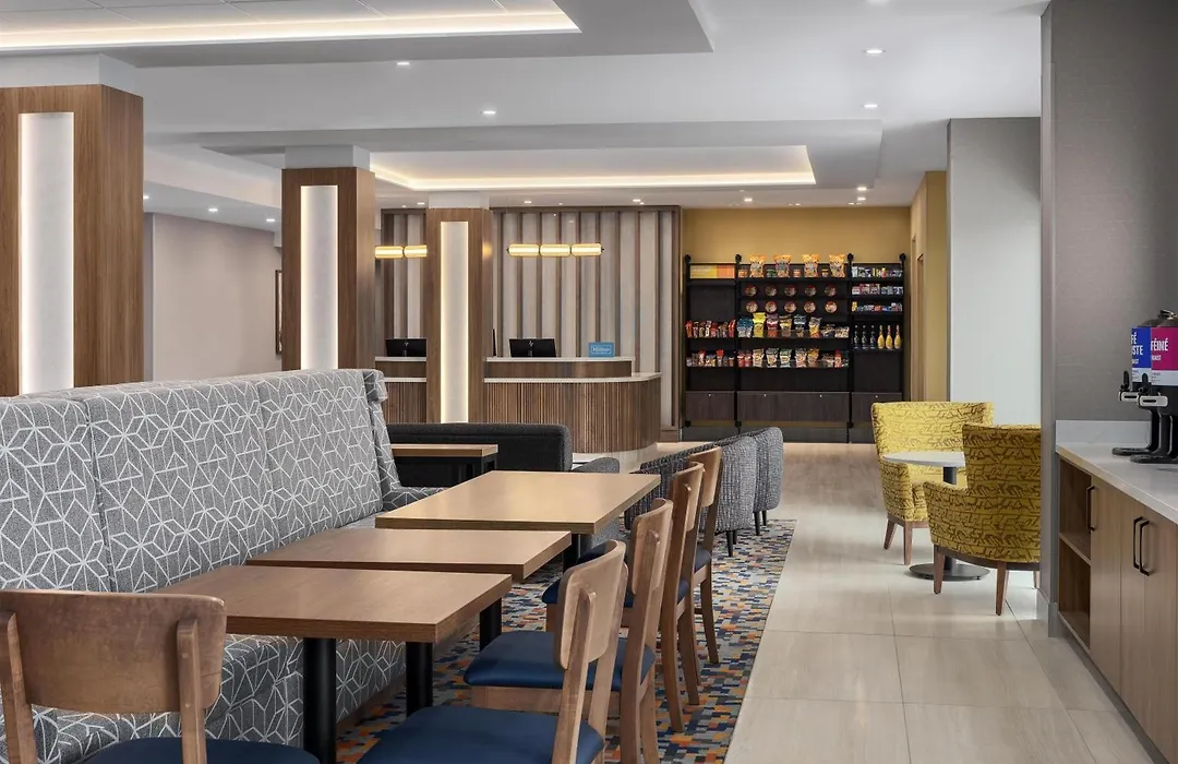 Hampton Inn By Hilton Montreal East Anjou-1