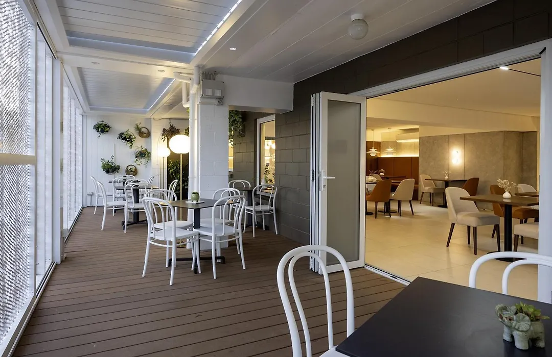 Best Western Newmarket Inn & Suites-1