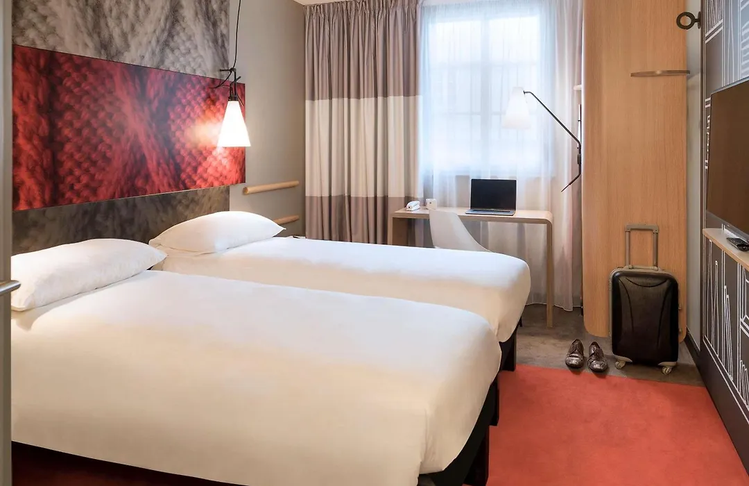 Ibis Geneve Centre Gare-1