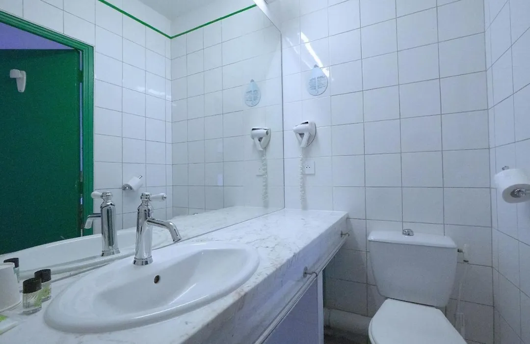 Hotel Ours Blanc - Victor Hugo-1