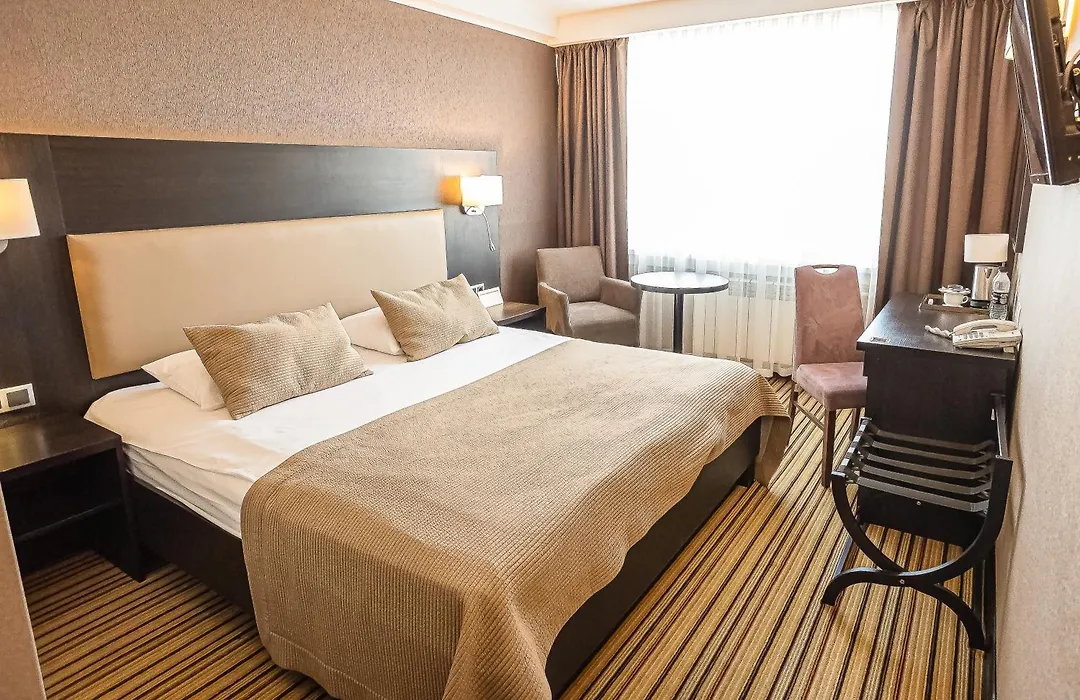 Premier Hotel Rus-1