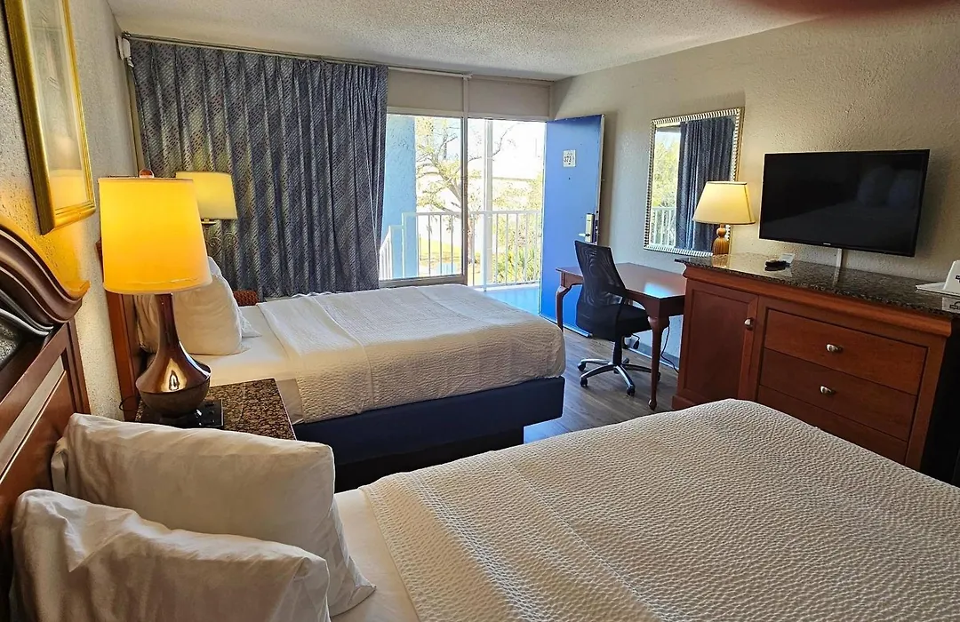 Days Inn By Wyndham Orlando Downtown-1