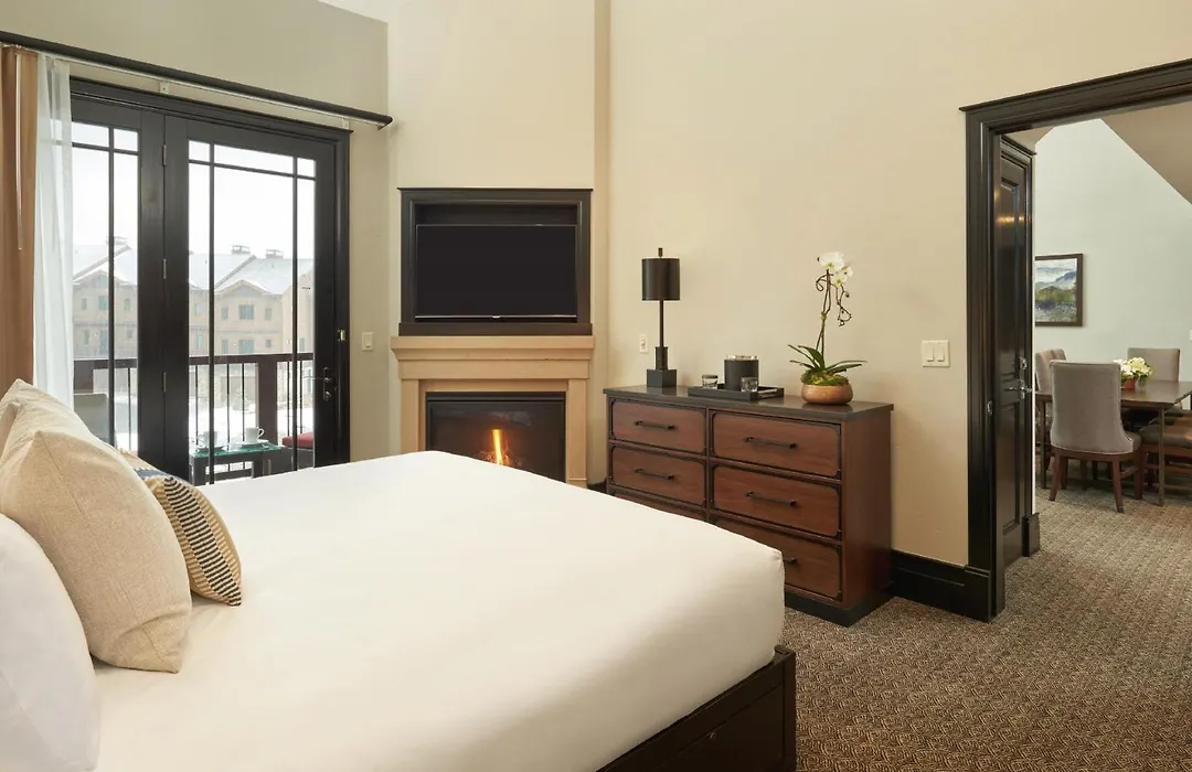 Waldorf Astoria Park City-1