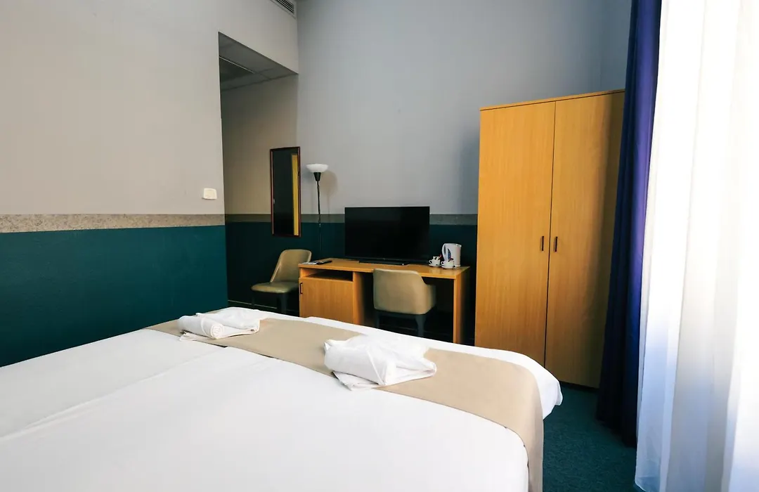 Gartner Hotel-1