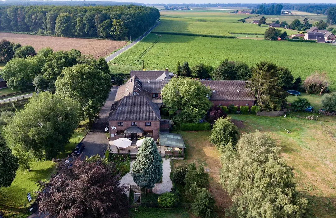 Hotel Haus Nachtigall - B&B-1