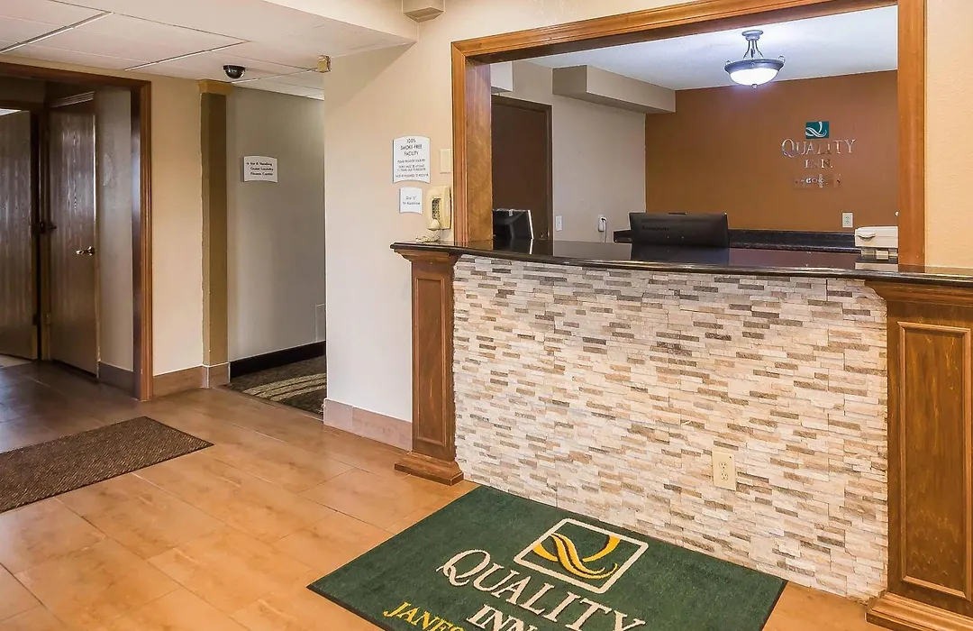Quality Inn Janesville North-1