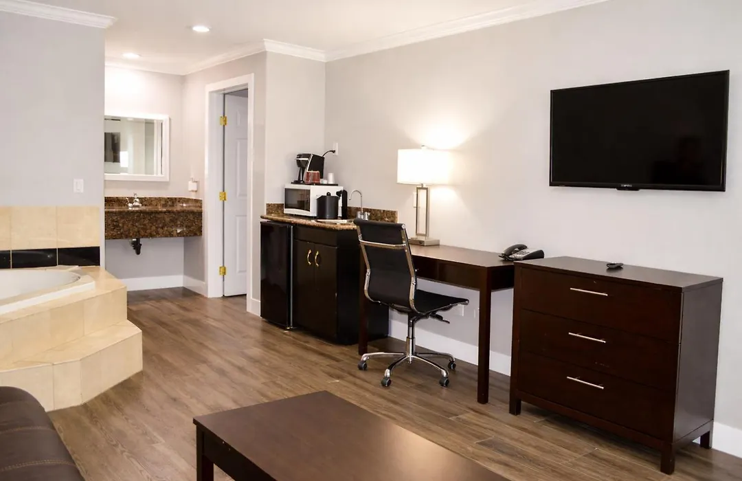 Fairview Inn & Suites-1