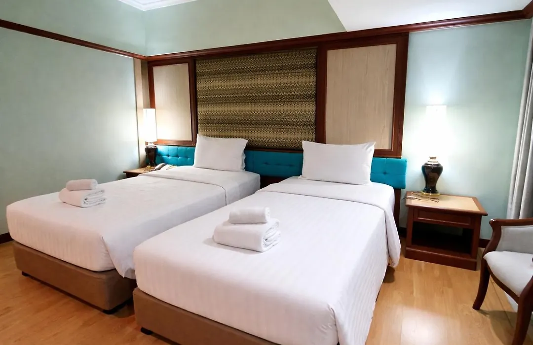โรงแรม เอเชี่ยน-1