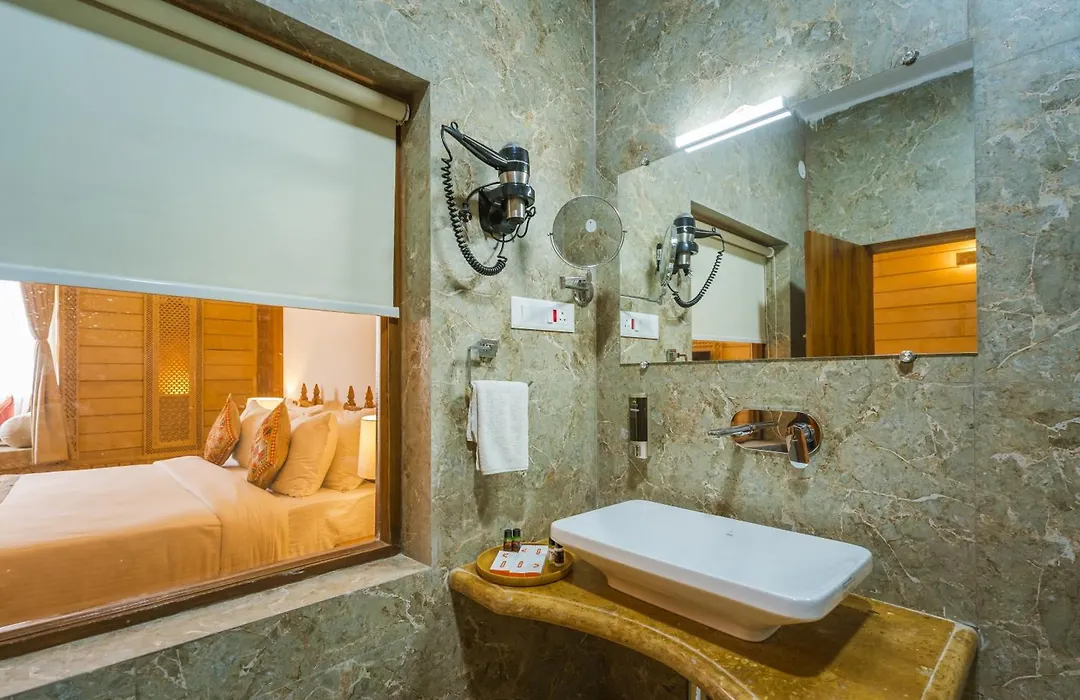 Hotel Golden Haveli-1