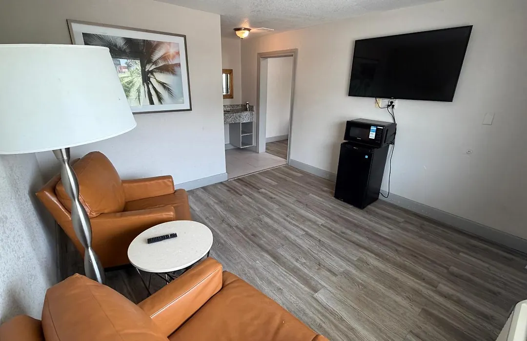 Harmony Inn And Suites-1