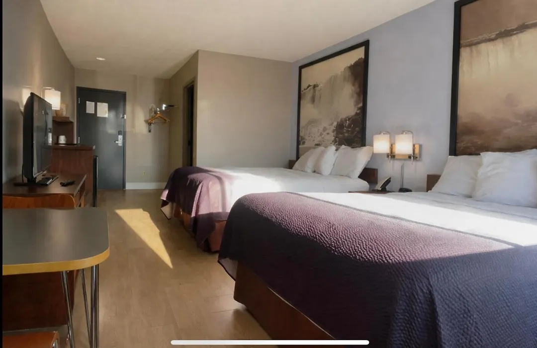 Super 8 By Wyndham Niagara Falls-1