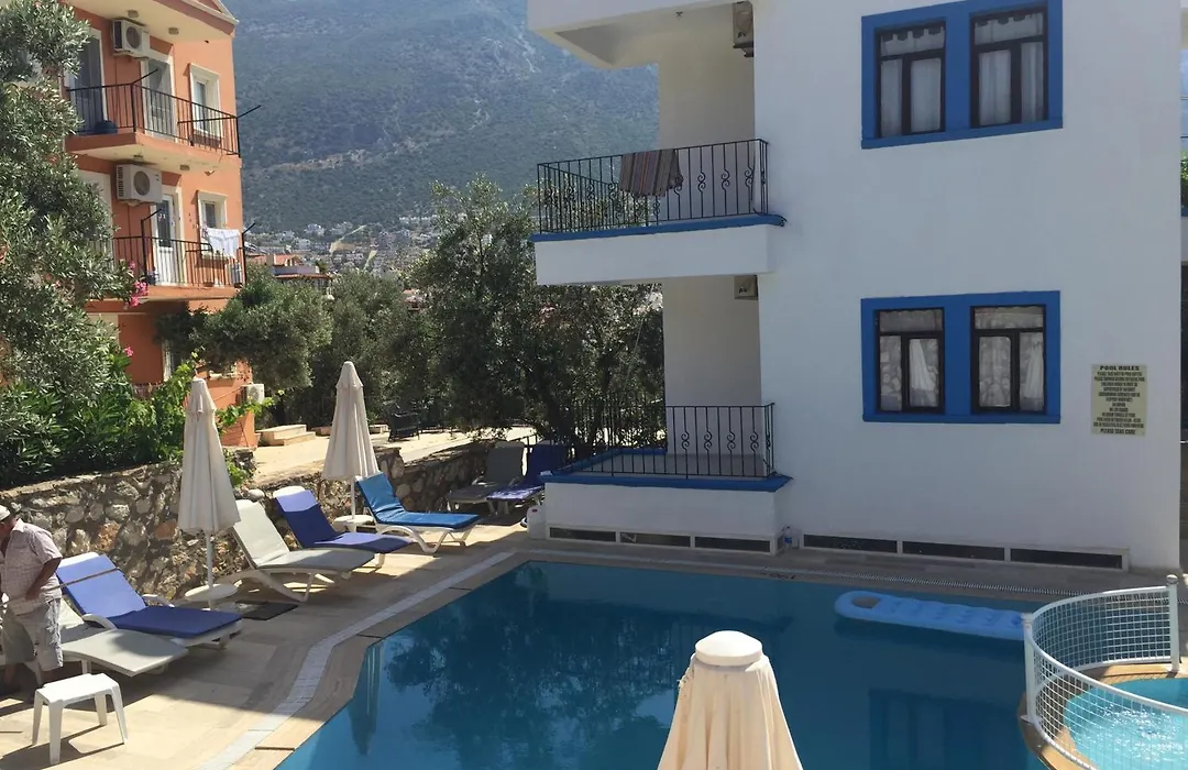 Lizo Hotel-1