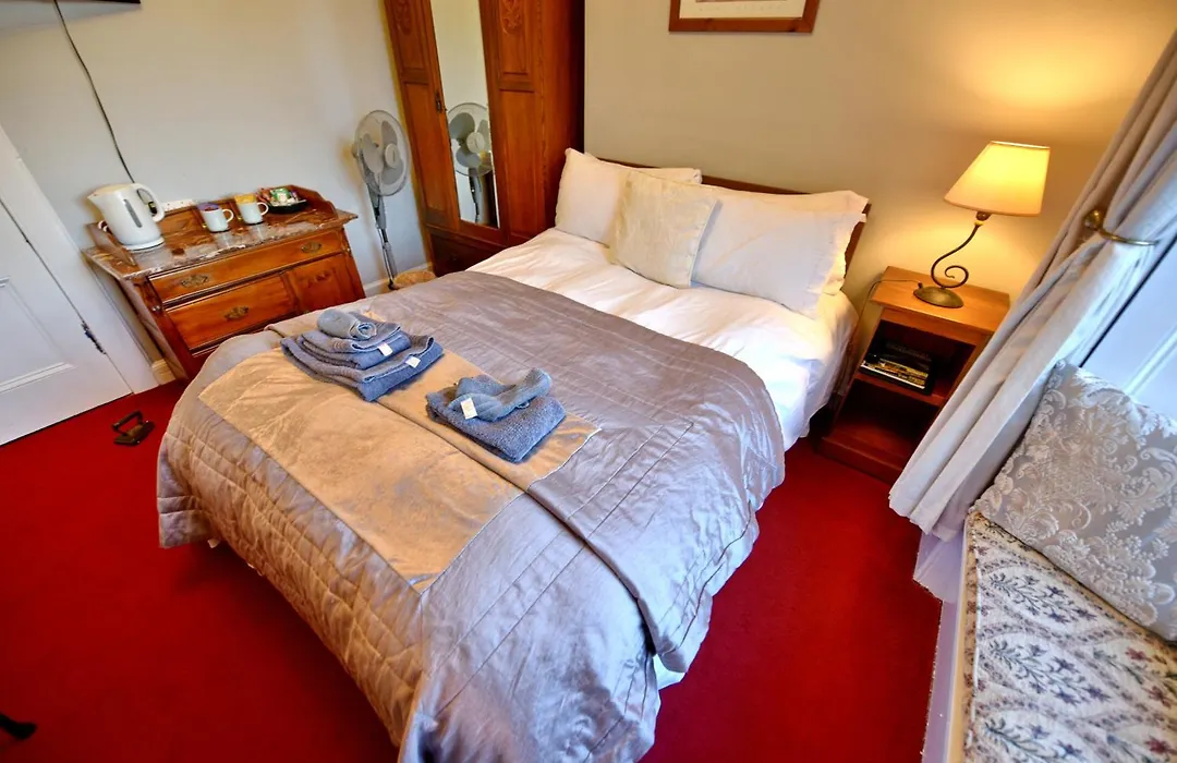 Burnside Guest House-1