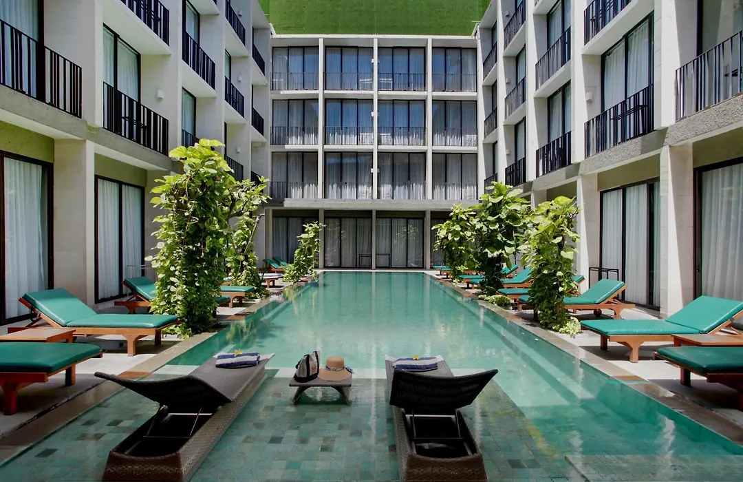 Hotel Terrace At Kuta-1