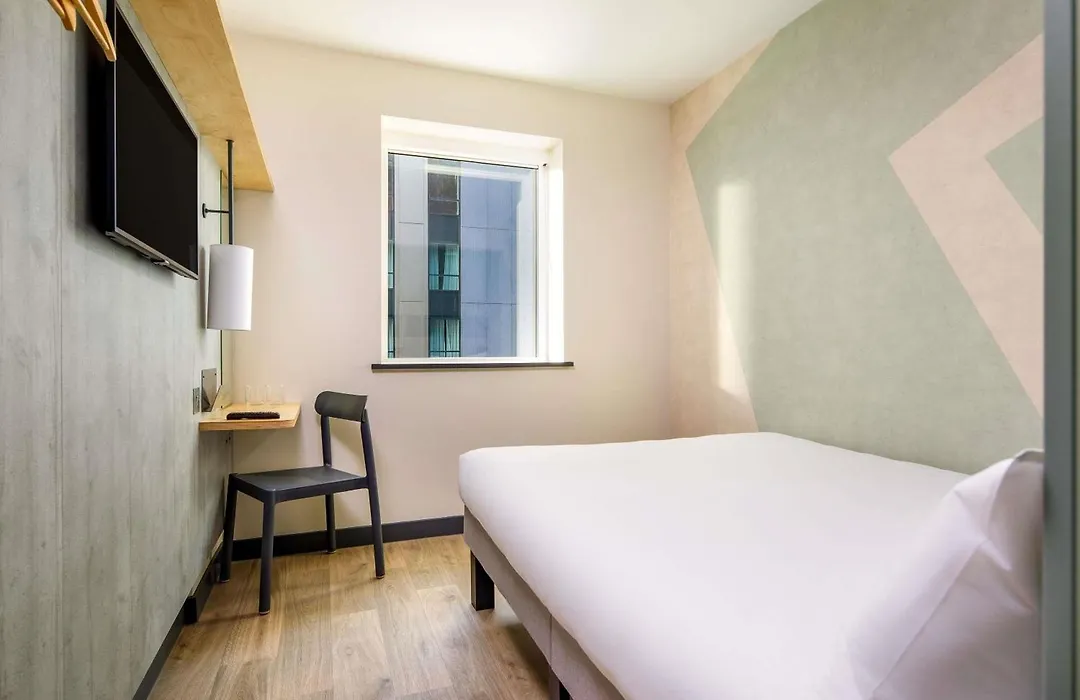 Ibis Budget La Rochelle Centre Les Minimes-1