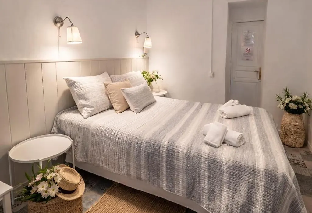 Hostal Dragonflybcn-1