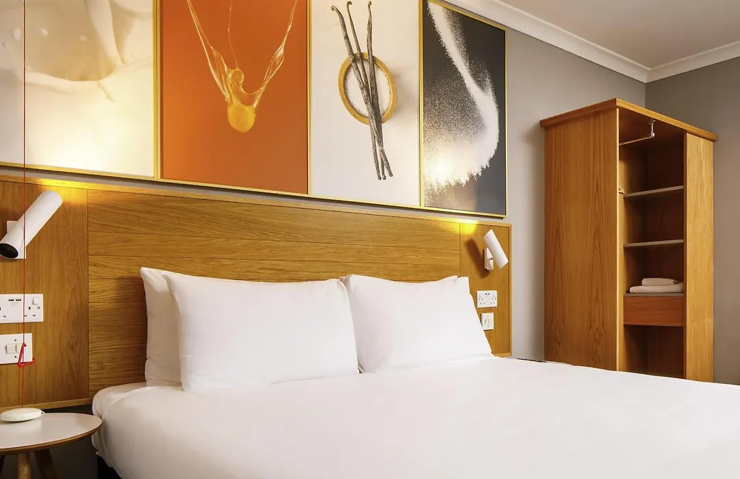 Ibis Styles Birmingham Centre-1