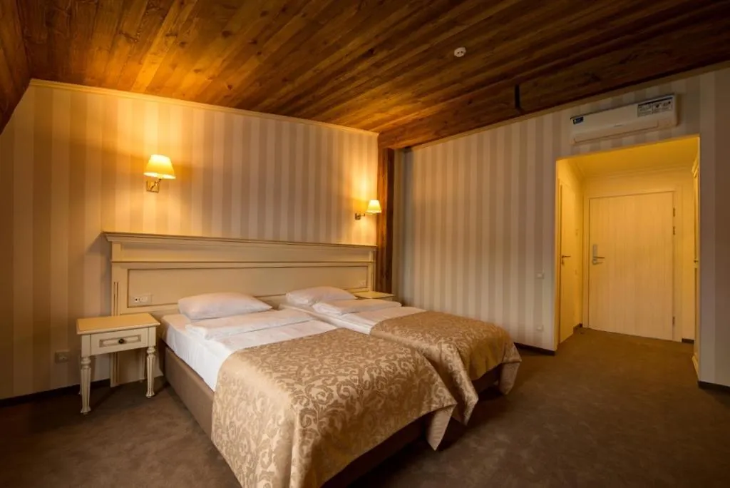 Premier Geneva Hotel-1