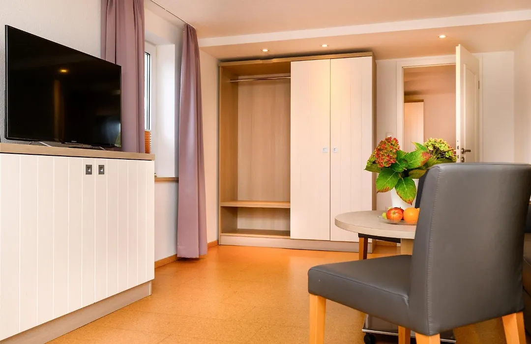 Hotel Zur Seemöwe-1