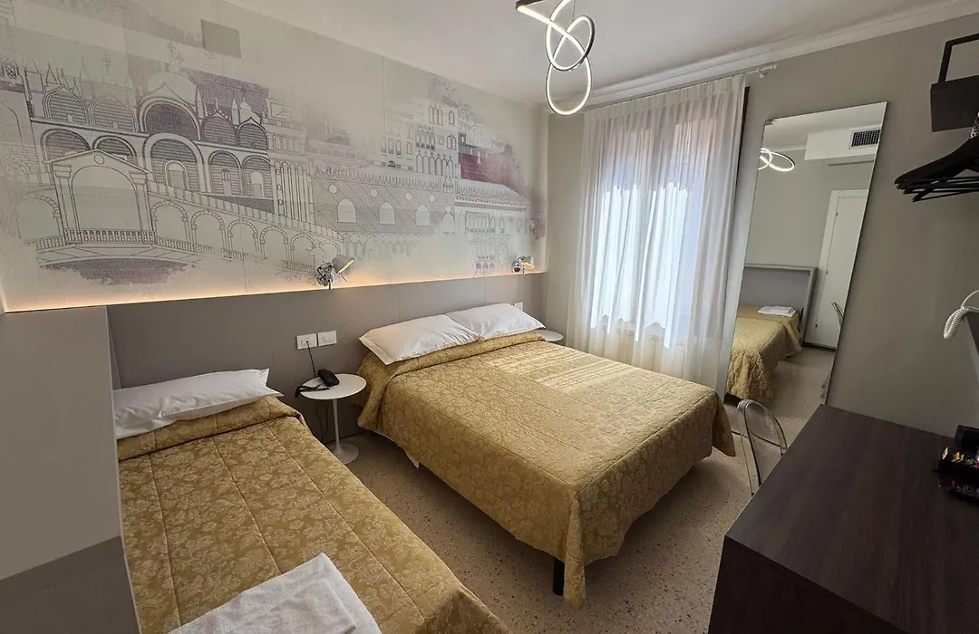 Hotel Adriatico-1