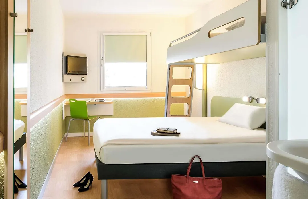 Ibis Budget Pontarlier-1